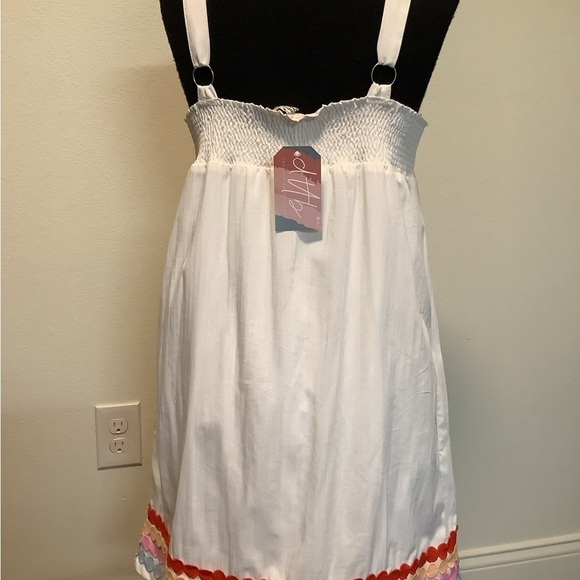 Entro NWT Women’s small smock elastic back adjustable straps mini dress - Picture 6 of 9